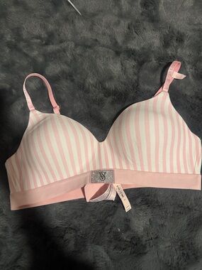 Victoria's Secret Pink & White Striped Wireless Molded Bra
